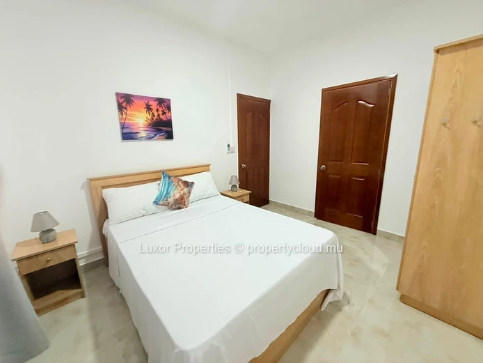 For Rent – 2-Bedroom En-Suite Apartment With Sea View | Flic En Flac