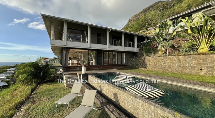 Exclusive 5-Bedroom Residence | Marguery Heights, West Coast
