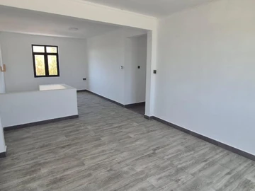 Maison de 4 Chambres