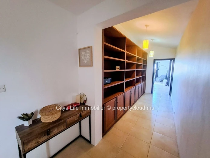 Maison meublée 4 chambres avec piscine à louer à Péreybère