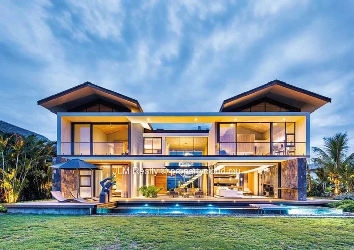 Villa d’exception à vendre dans l’unique marina résidentielle de l’île Maurice, à Rivière Noire