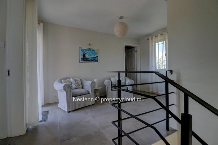 Elegance and Comfort in a Prime Location
