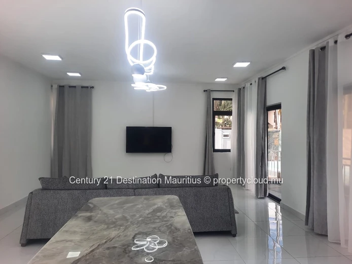 Brand new duplex villas with common pool and private gate