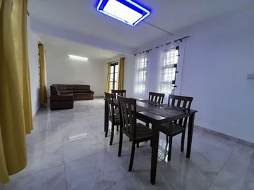 Maison de 4 Chambres
