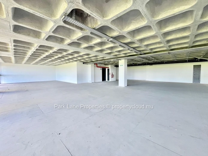 Espace de bureaux premium à louer à Grand Baie avec un aménagement flexible