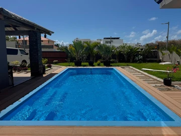 4 Bedroom Villa