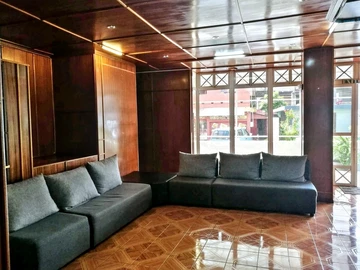 27 Bedroom Townhouse, Duplex