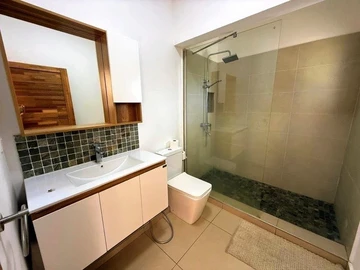 4 Bedroom Townhouse, Duplex