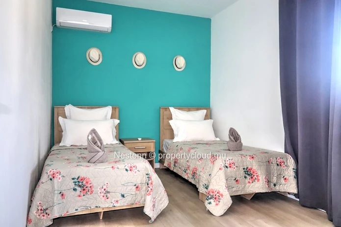 Charmante villa duplex de 3 chambres avec piscine privative dans une résidence sécurisée