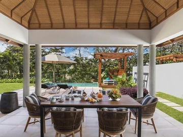 4 Bedroom Villa