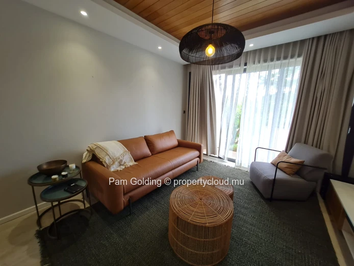 Located within the highly sought-after Waterway Residence Apartments. (Sole Mandate)