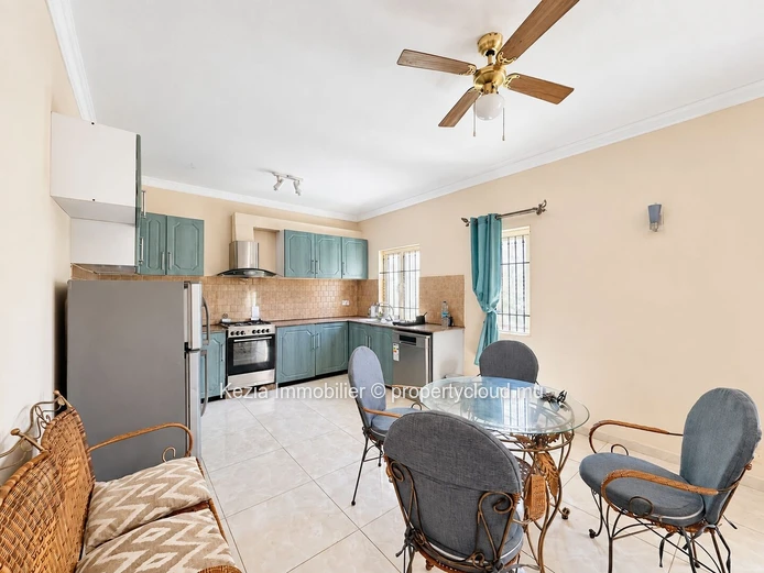 IDEALLY LOCATED APARTMENT Located in a prime area, this property combines comfort and convenience. Perfectly situated...