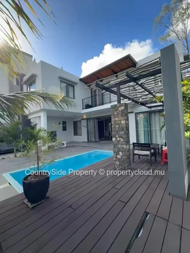 Villa moderne entièrement meublée à vendre à Grand Baie 