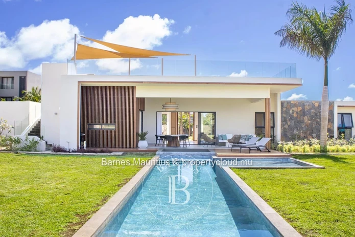 BEAU CHAMP – Villa familiale avec toit-terrasse et vue golf – 3 chambres