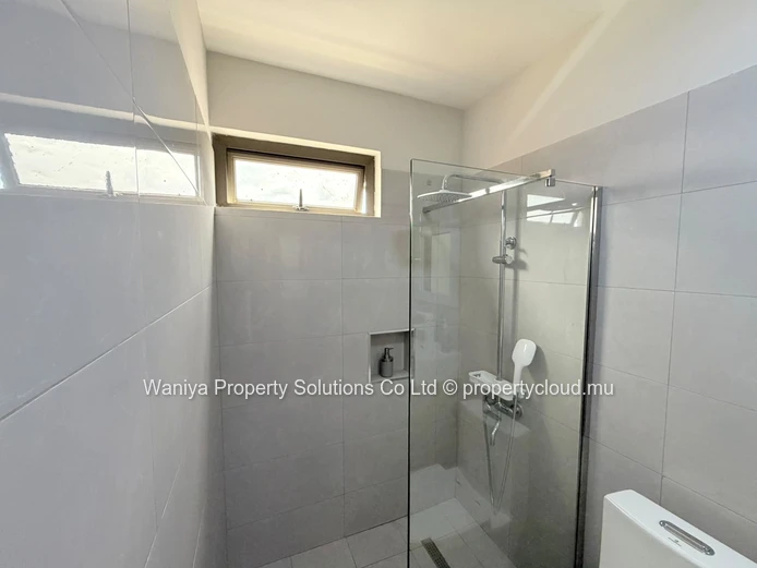Modern 2-Bedroom Apartment in Flic en Flac