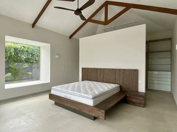 4 Bedroom Villa