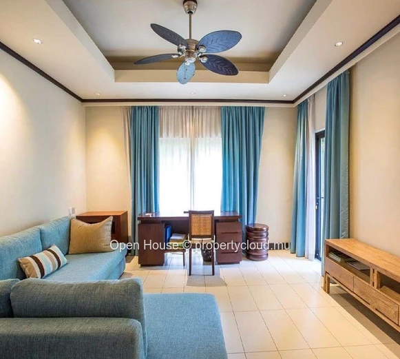 Villa pieds dans l'eau au coeur du prestigieux domaine de ANAHITA.