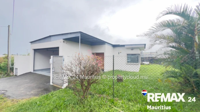Peaceful 2-Bedroom Rental in Highlands