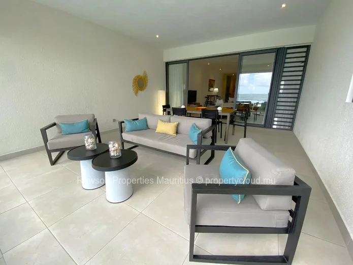 Amazing Beach Front Apartment 