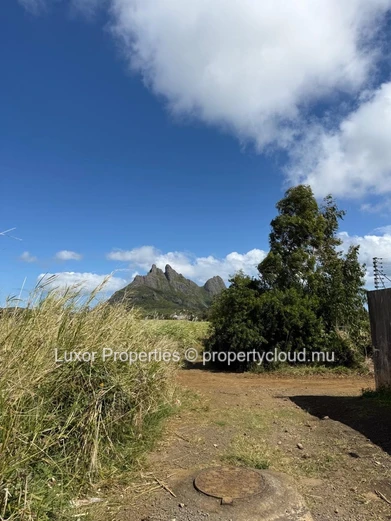 AGRICULTURAL LAND FOR SALE – Vacoas La Caverne
