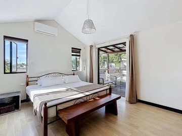 7 Bedroom House