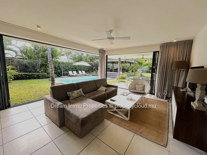 Superbe Villa 3 Chambres Proche Mer Dans Un Resort A Riviere Noire - Ile Maurice