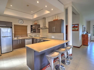 Superb villa with 3 en-suite bedrooms with double living room in a prestigious golf estate