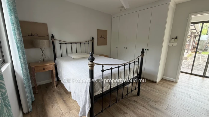 Prestigious 5-Bedroom Villa for Rent in Forêt Daruty