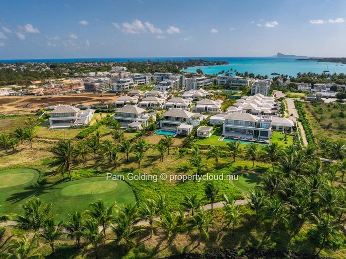 Exceptional Fairway Villa with Golf and Mountain Views for Sale | Mont Choisy Golf & Beach Estate, Grand Baie