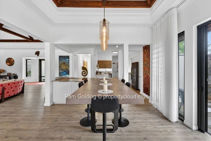 Four-Bedroom Luxury Villa in Tamarina Golf Estate - Private Pool & Beach Club Access