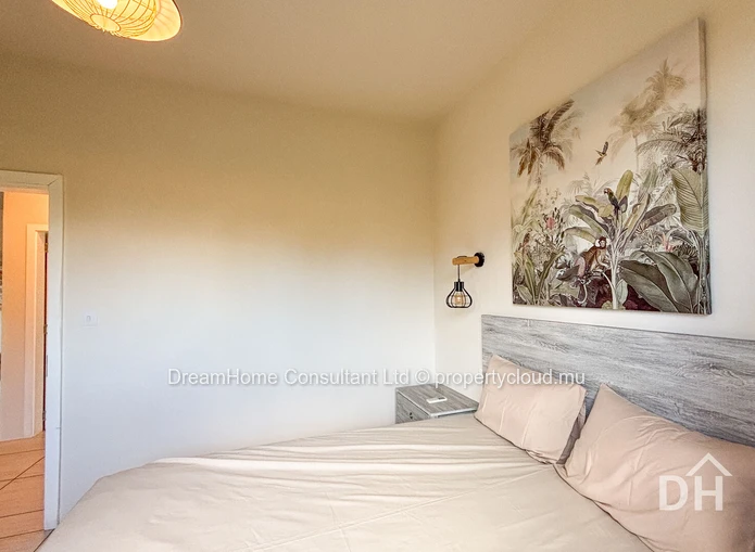 Spacieux penthouse de 3 chambres avec terrasse privée sur le toit | Flic en Flac