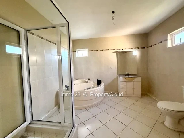 Apartment - 3 bedrooms - Trianon - Ref. AP99708VE