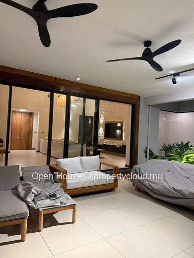 Villa de luxe 3 chambres avec piscine à louer à Tamarin