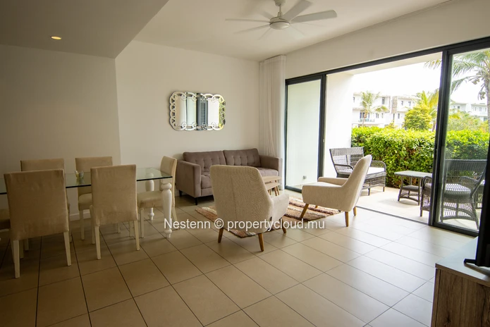 Appartement meublé au rez-de-chaussée avec 3 chambres et jardin 