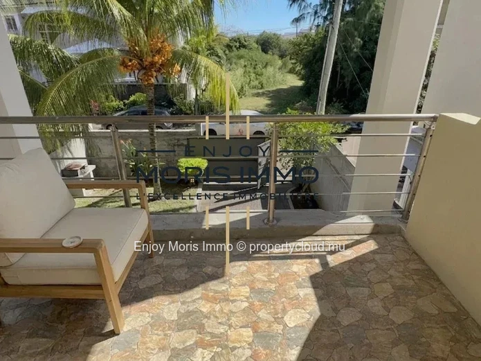Modern Furnished 2-Bedroom Villa – For Rent in Mont Choisy