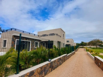 3 Bedroom Townhouse, Duplex