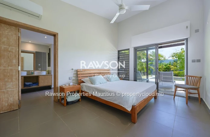 À Vendre  Villa A La Salette