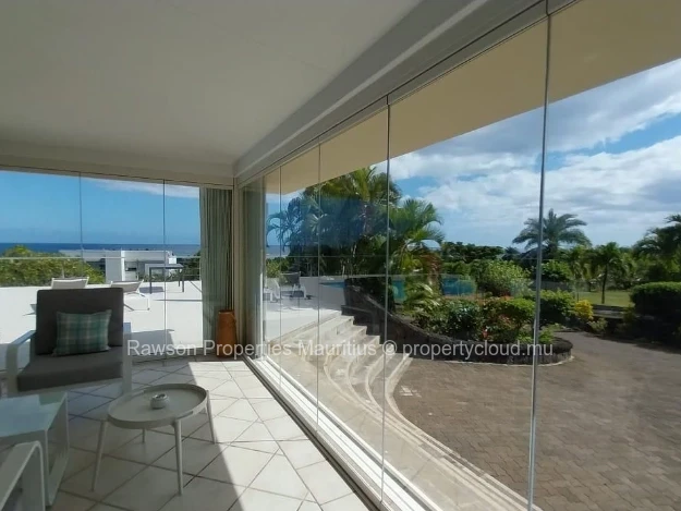 Villa de 4 chambres en vente à Petite Rivièere Noire 