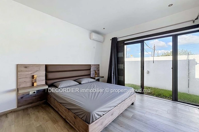 Stunning New Villa with Private Pool in Calodyne