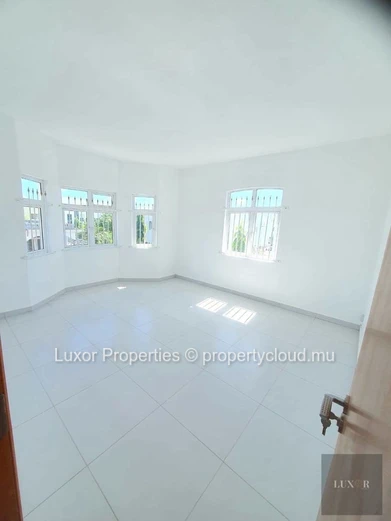 House For Sale | Pereybere