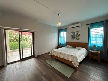 4 Bedroom Villa