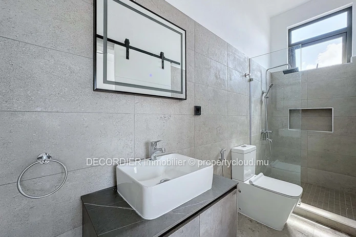 For Rent – Chemin Vingt Pieds, Grand Baie