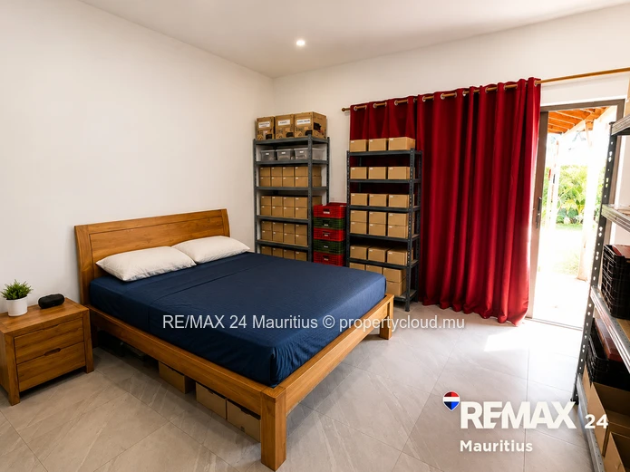 Tropical Family Villa with Pool & Independent Studio - Grand Baie, Chemin Vingt Pieds 3 En-Suite Bed
