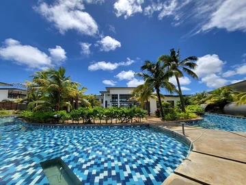 4 Bedroom Villa