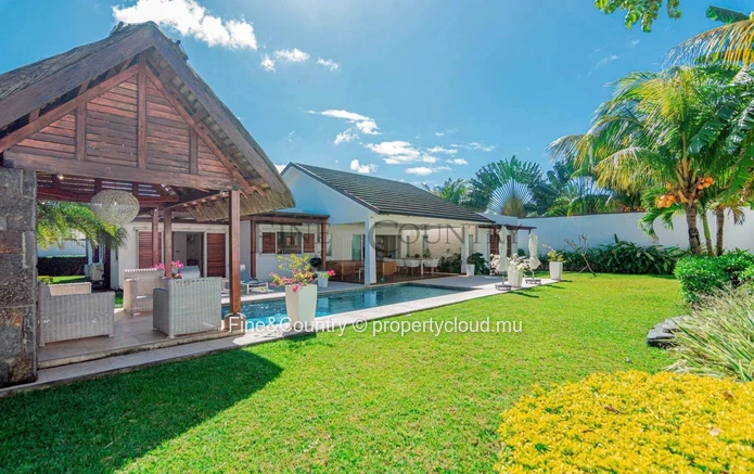 Modern Villa in Secured Residence