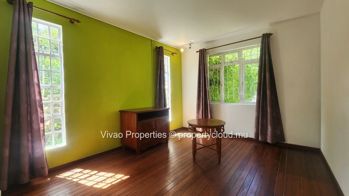 Maison meublée de 5 chambres à louer à Beau Bassin