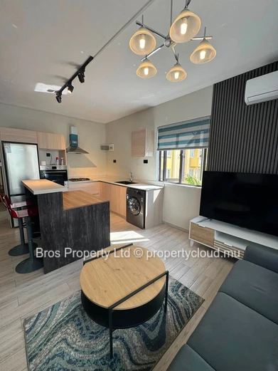 Rs | Modern & Furnished 2 Bedroom Apartment for Sale in Vandermesch, Rose Hill | 80 m2