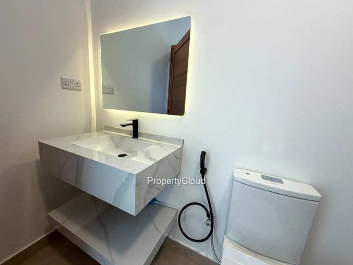 À Vendre | Villa Neuve De 3 Chambres Avec Piscine Privée À Grand-Baie | Rs 11 M, Négociable
