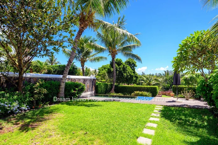 Élégant townhouse 4 chambres avec piscine privée et couchers de soleil à Haute Rive – Ile Maurice
