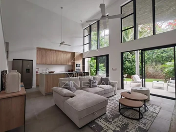 3 Bedroom Townhouse, Duplex